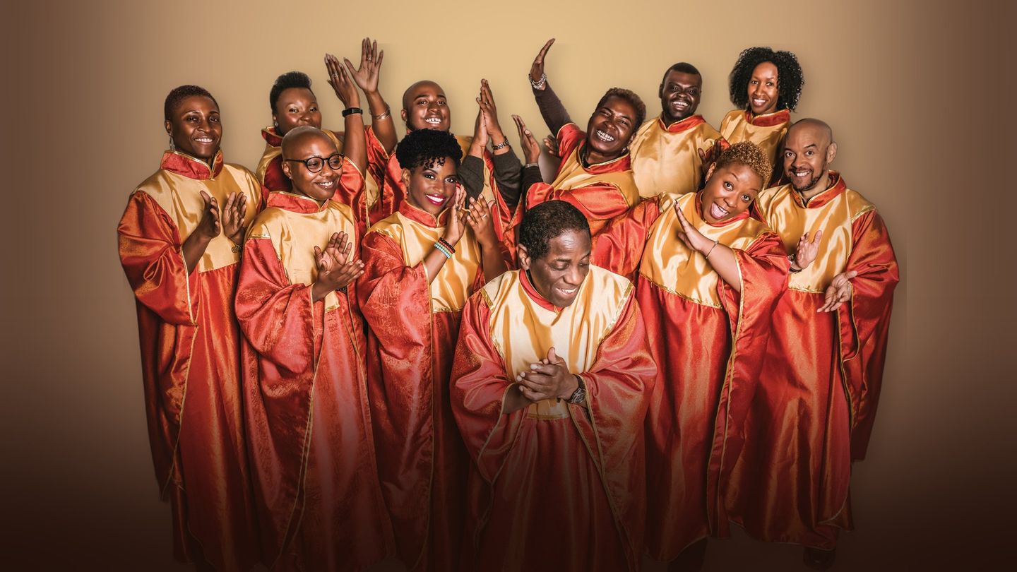 The Original Golden Voices of Gospel: súbor v červeno-zlatých rúchach